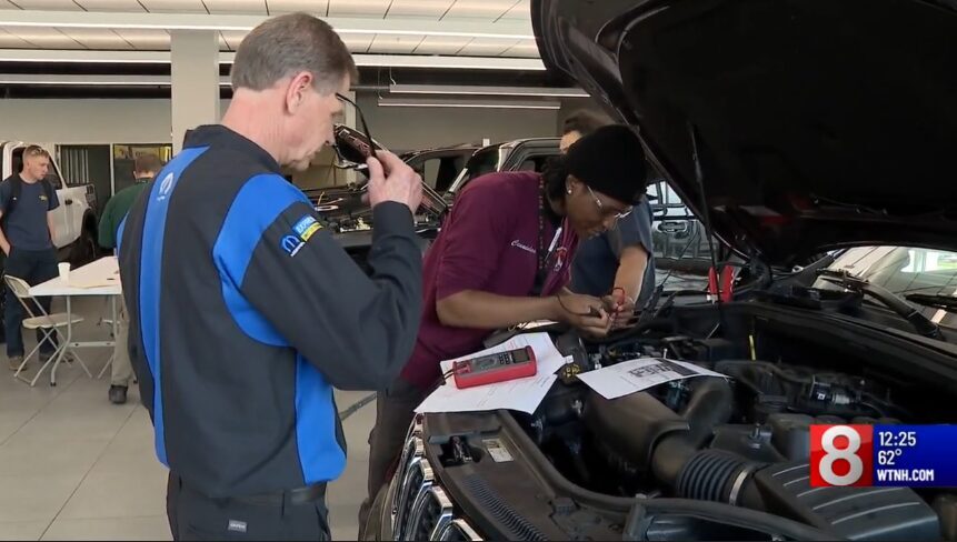 (WTNH) 8 students compete in ‘April Automotive’ competition